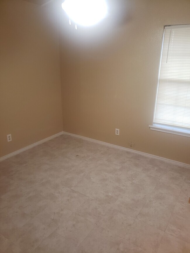 Foto del edificio - 1436-1438 E Mulkey St