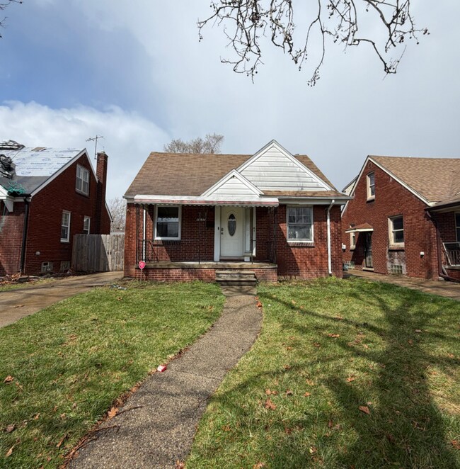 Building Photo - 16687 Collingham Dr