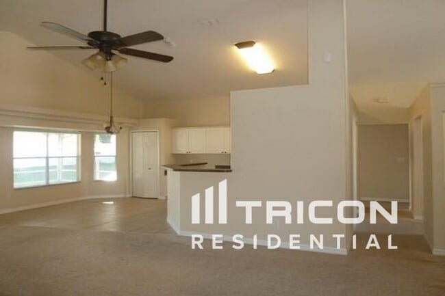 Building Photo - 8516 Sunsprite Ct