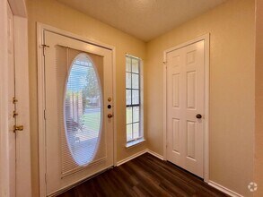 Building Photo - 9308 Kempler Dr