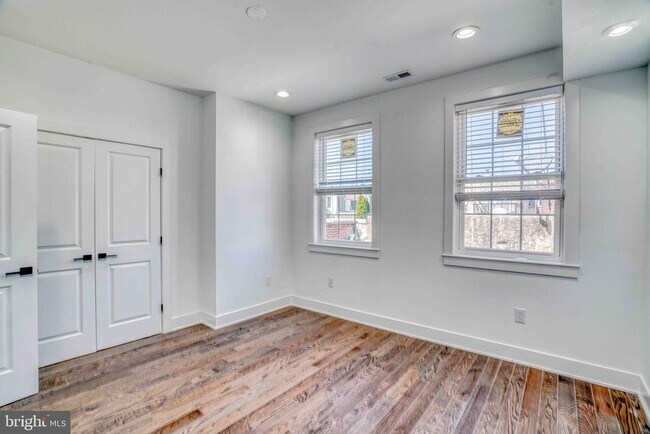 Foto del edificio - 2832 Edgemont St
