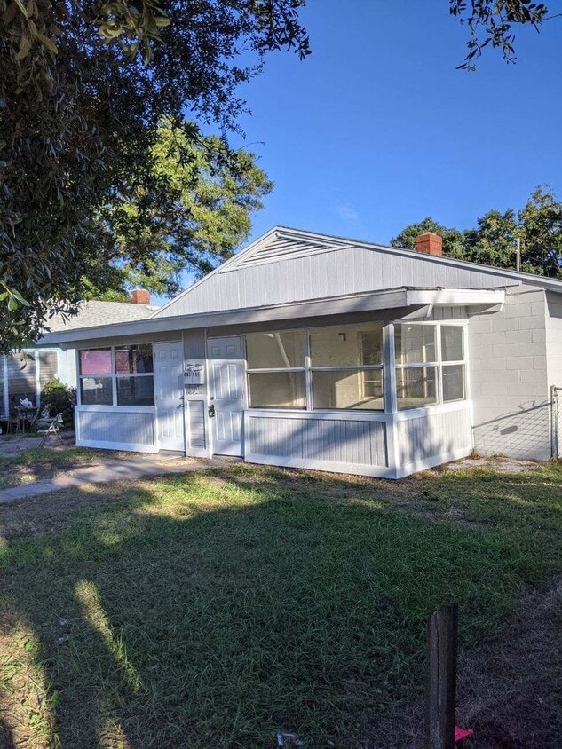 Foto principal - 861-863 22nd Ave S