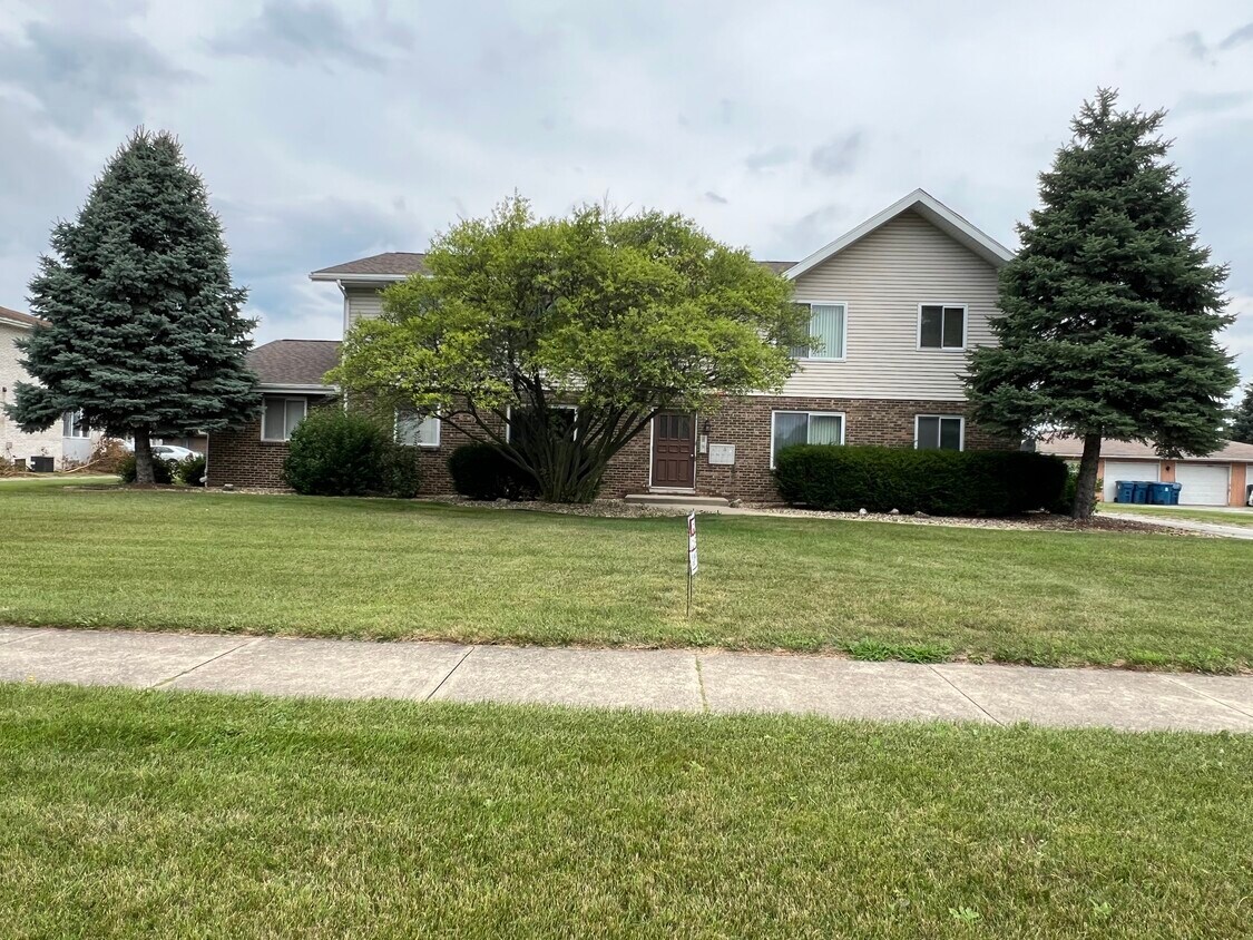 156 Plum Creek Drive (street view) - 156 Plum Creek Dr