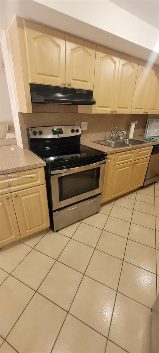 Foto del edificio - 6901 Environ Blvd