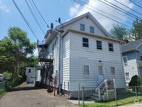 Building Photo - 88 Twiss St