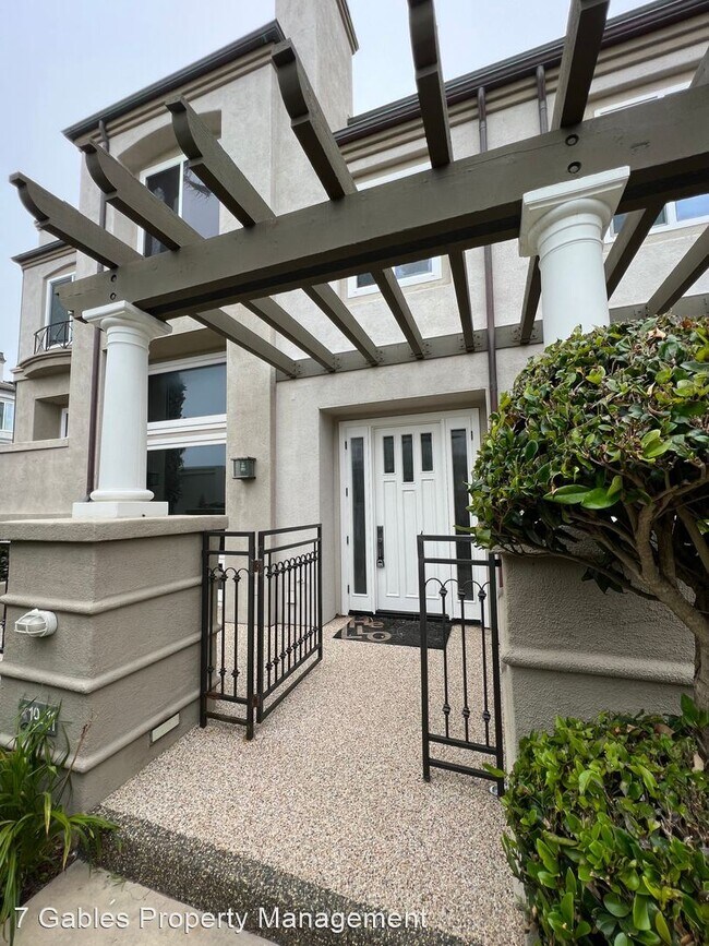 Foto del edificio - 2 br, 2.5 bath House - 19411 Surfset Drive