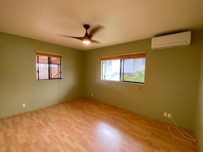 Building Photo - 2705 Palalani Pl