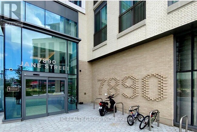 Photo du bâtiment - 7890 Jane St
