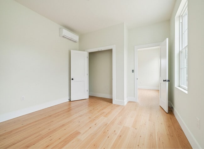 Photo - 110 8th St Apartment