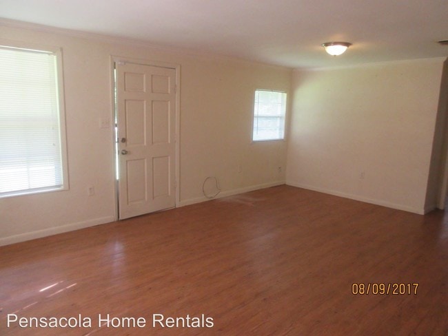 Building Photo - 2 br, 1 bath House - 4627 Yorkshire Ave