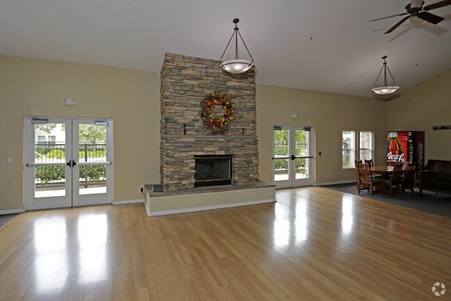 Interior Photo - ACC Greenhaven Terrace