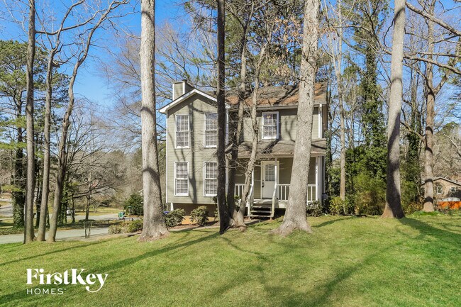 Building Photo - 3843 Holland Dr