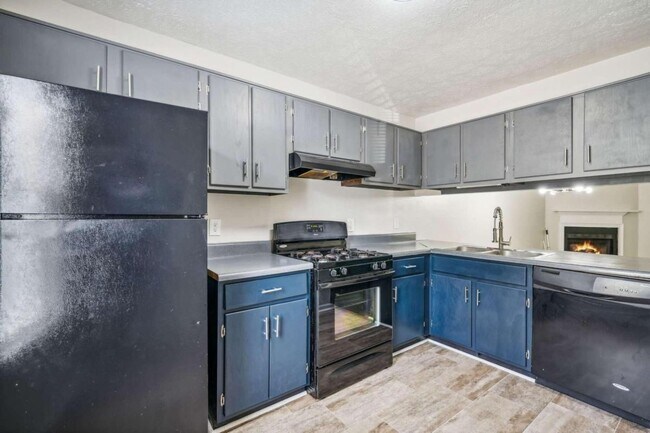 Foto del edificio - 6458 Bedford Ln
