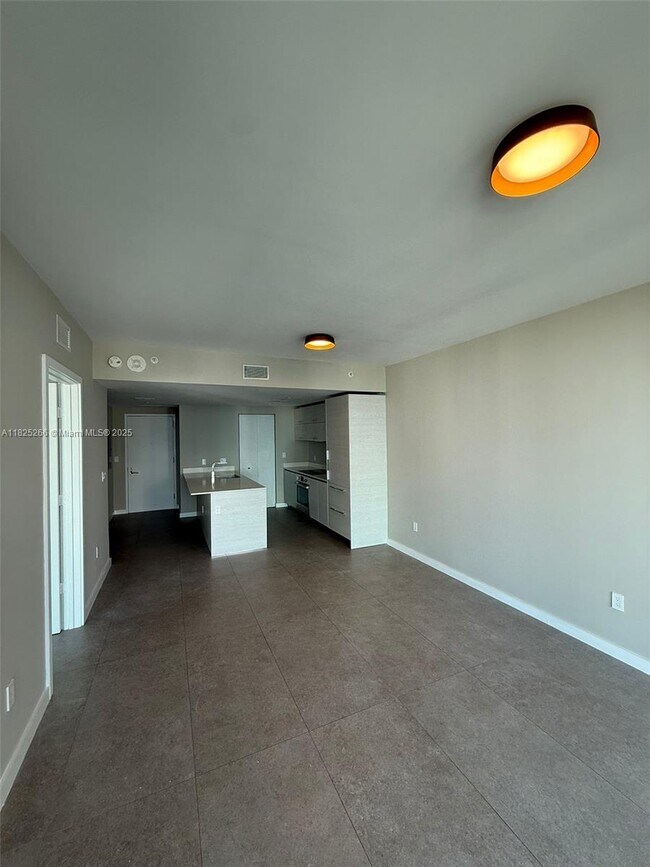Foto del edificio - 1300 S Miami Ave