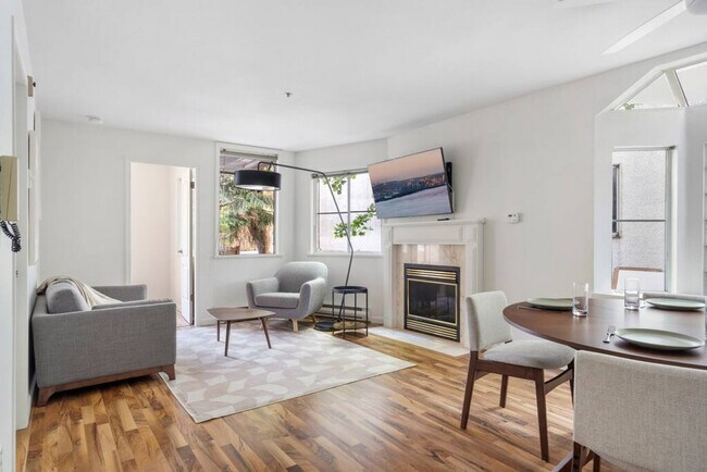 Photo du bâtiment - 1126 W 11th Ave