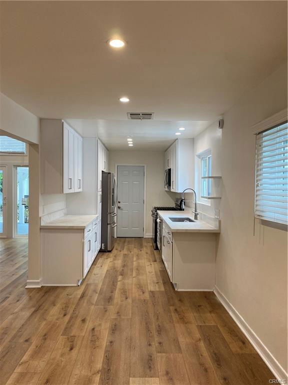 Building Photo - 4739 Lemona Ave