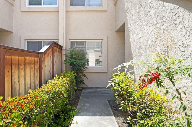 Building Photo - "The Falls" in West Rancho Bernardo