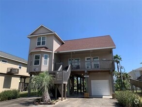 Building Photo - 13807 Mutiny Ln