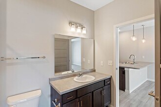 Interior Photo - Silverthorne Flats