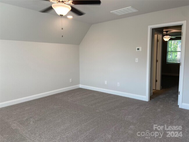 Building Photo - 5139 Natural Path Ln