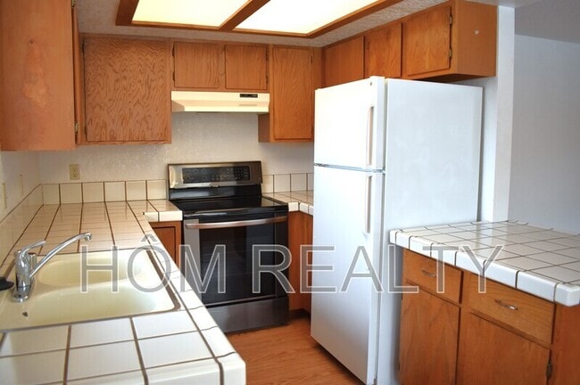Building Photo - 290 Talus Way