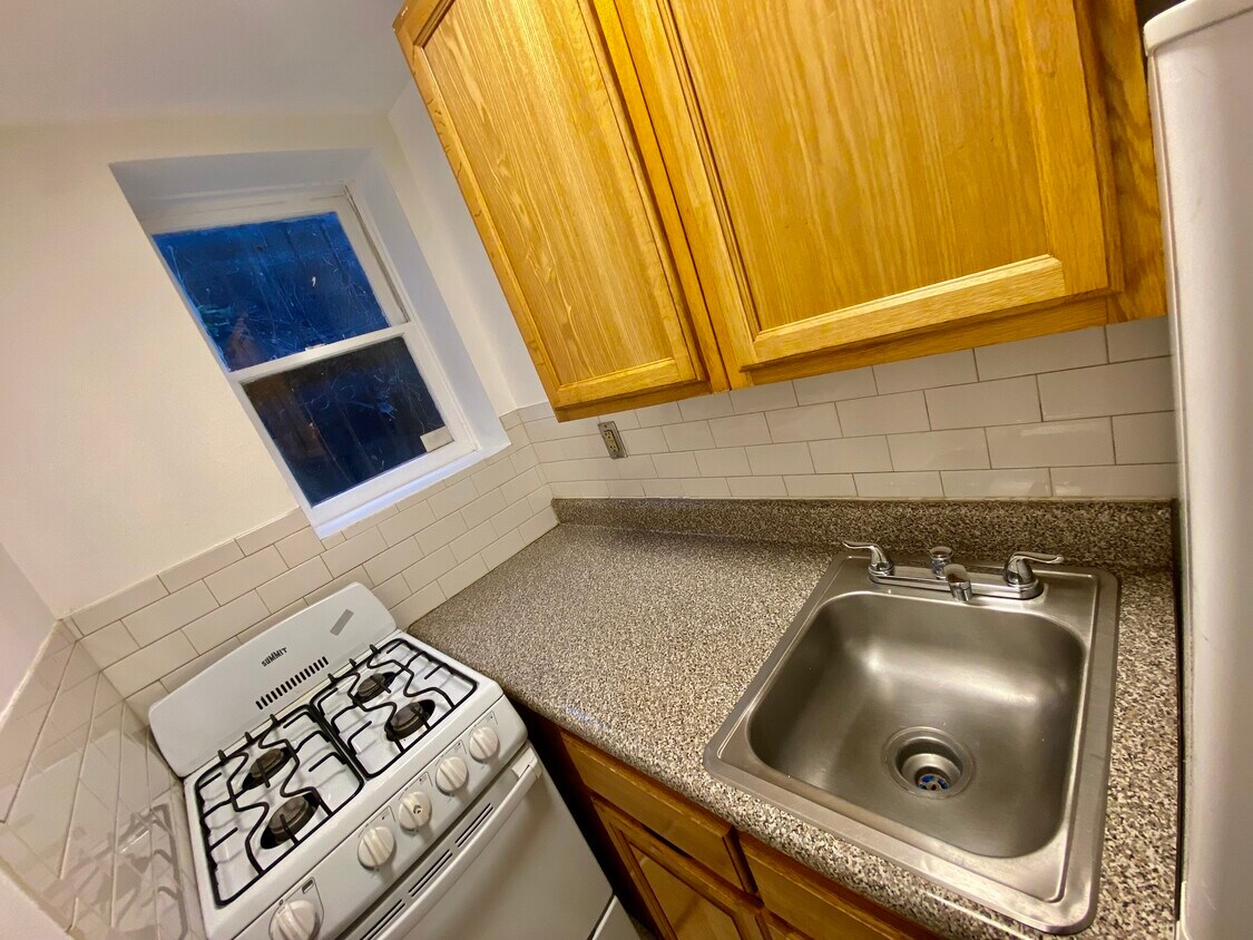 Foto principal - 2200 Paterson Plank Rd