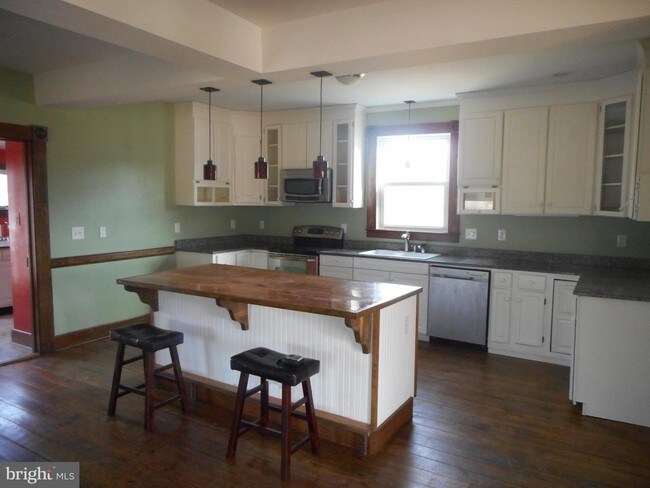 Building Photo - 1361 Bumpass Rd