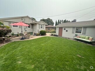 Building Photo - 2828 S 11th Pl