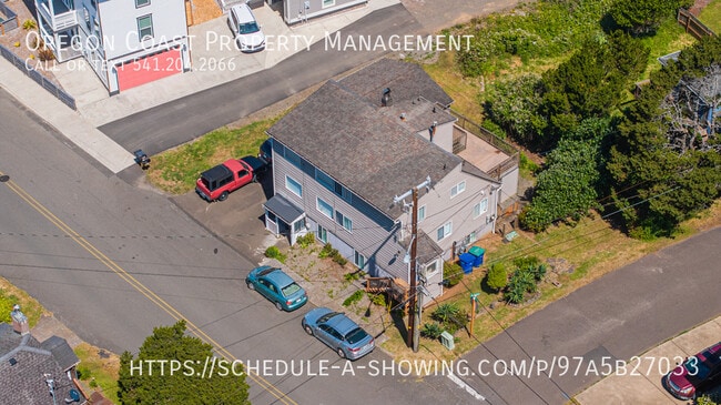 Foto del edificio - 537 SW 32nd St