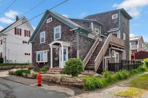 Primary Photo - 66 Perkins St