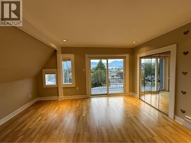 Photo du bâtiment - 3845 W 13th Ave