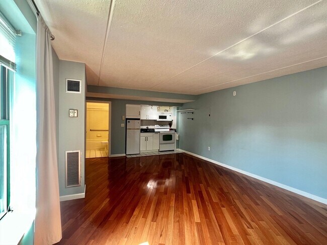 Foto del edificio - 108 Peterborough St