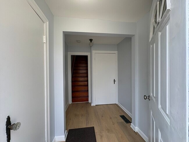 Foto del edificio - 111 Holden St