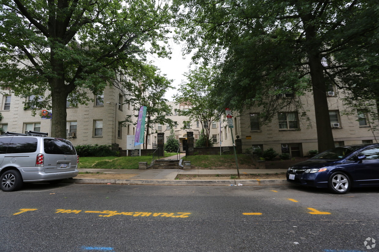 Building Photo - Homestead Apartments