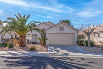 Building Photo - 4417 Norte Cir