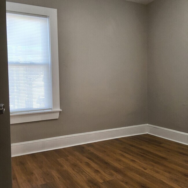 Foto del edificio - 98 County St