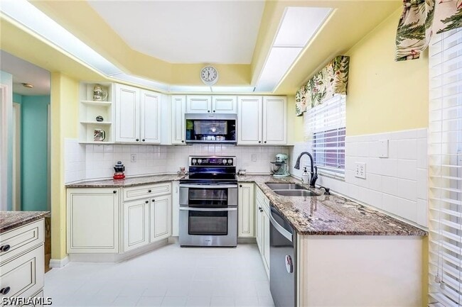 Building Photo - 28068 Cavendish Ct