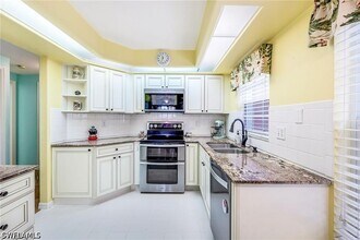 Building Photo - 28068 Cavendish Ct