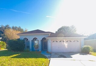 Building Photo - 2315 Companion Cir E