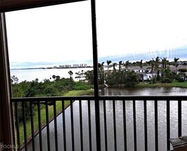 Building Photo - 11600 Court of Palms