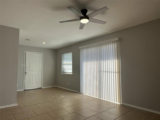 Building Photo - 5724 Signal Point