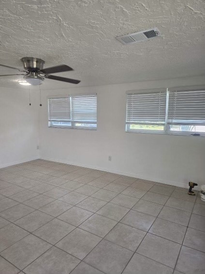 Building Photo - 9815 Hidden Ln