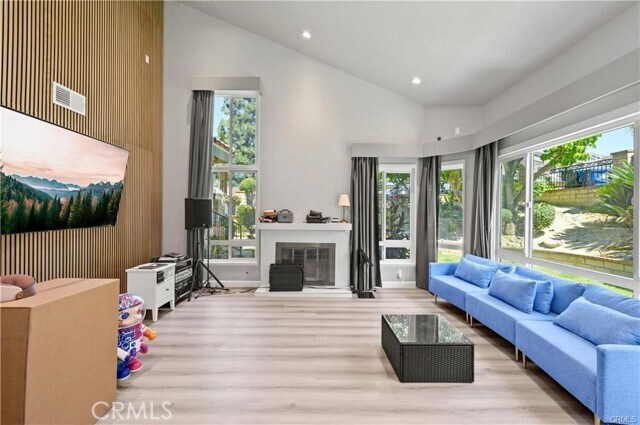 Foto del edificio - 2341 Agostino Dr