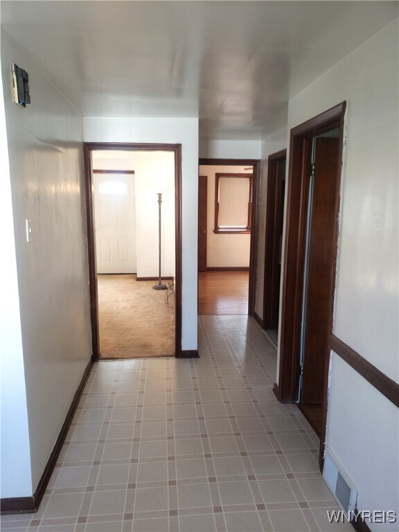 Foto del edificio - 2744 Woodlawn Ave