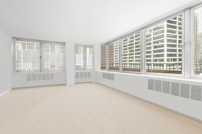 Building Photo - 0 bedroom in New York NY 10005