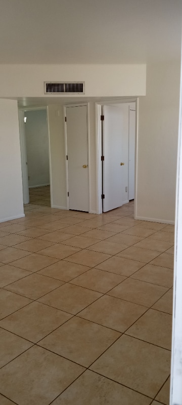 Photo - 2341 N Dodge Blvd Apartment