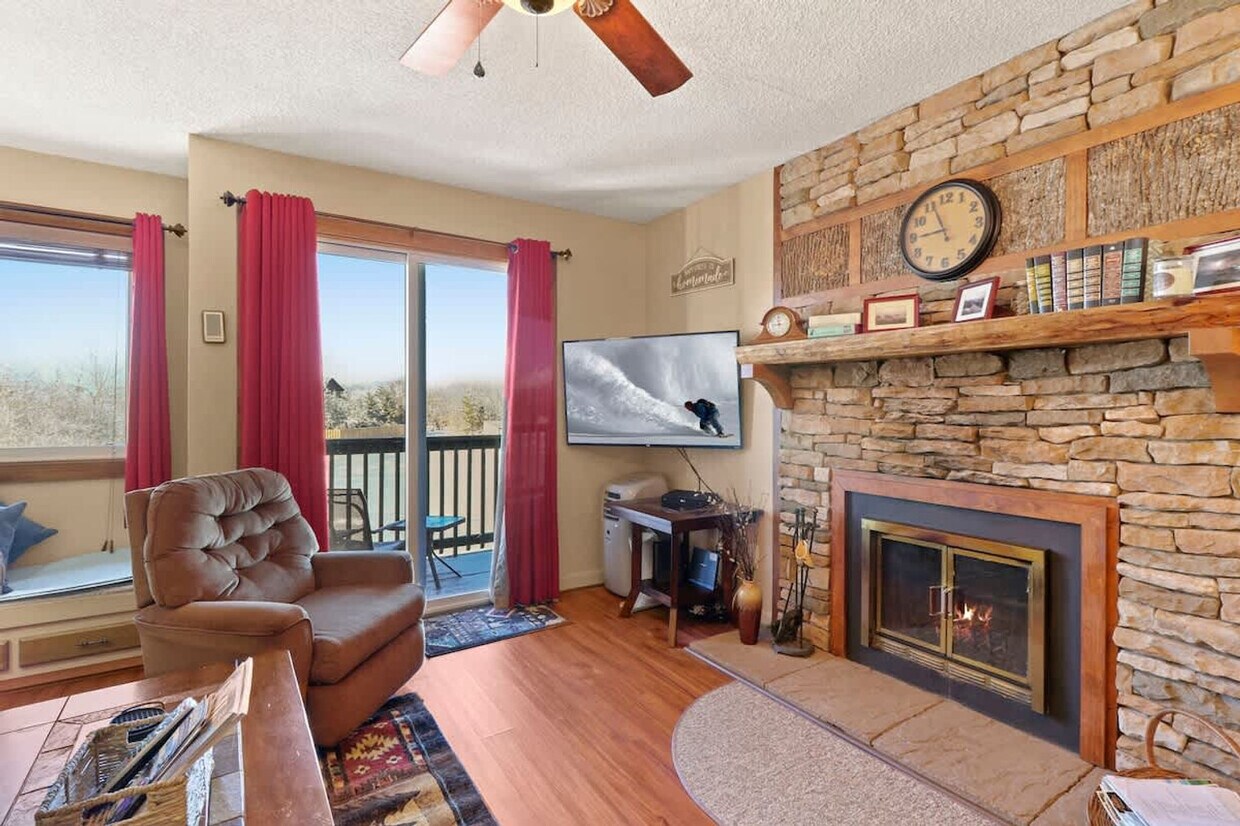 Foto principal - 301 Pinnacle Inn Rd