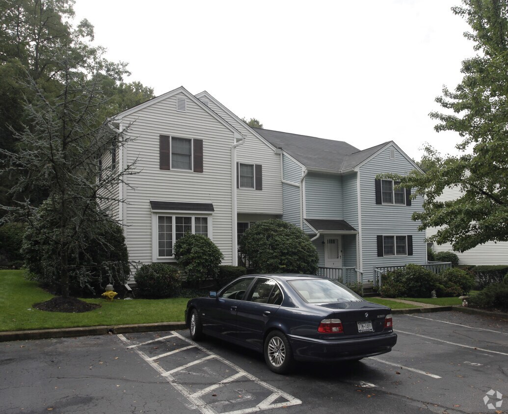 Primary Photo - 515 High St