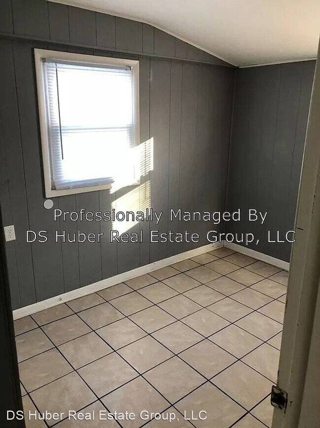 Building Photo - 2 br, 1 bath House - 2409 Greenbelt Dr