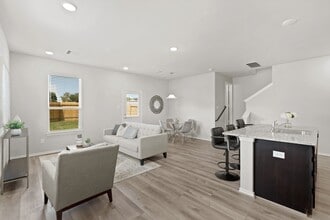 Building Photo - 1417 Acorn Mdw St